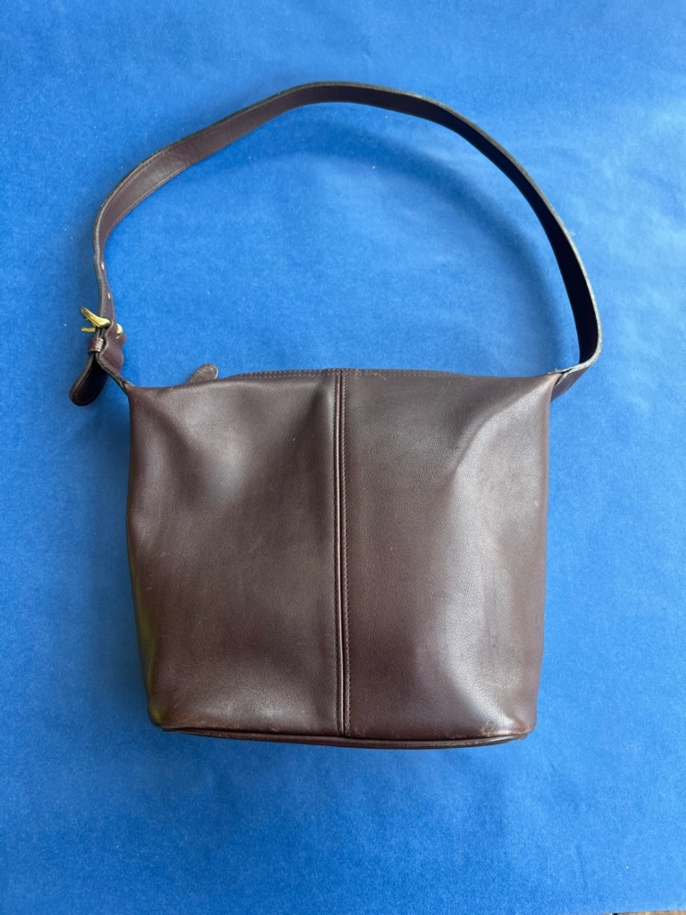 Vintage Coach Brown Leather Boho Shoulder Bag Style G8P-4148, Lucky British Coin